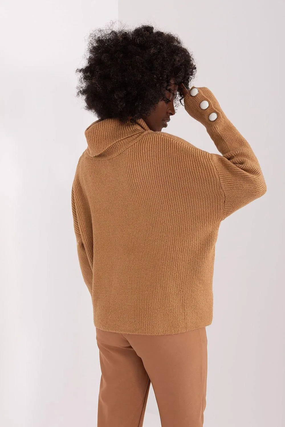 Chic Ribbed Turtleneck Pullover