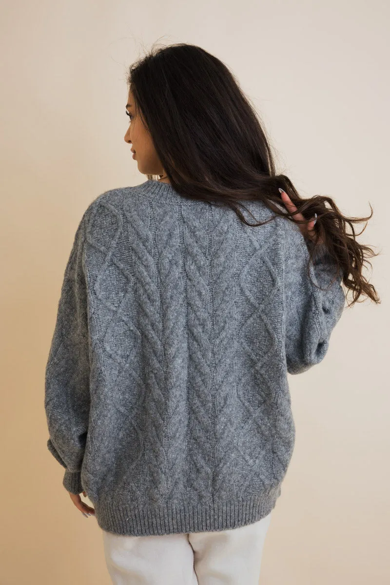 Classic Soft Cable Knit Pullover Sweater