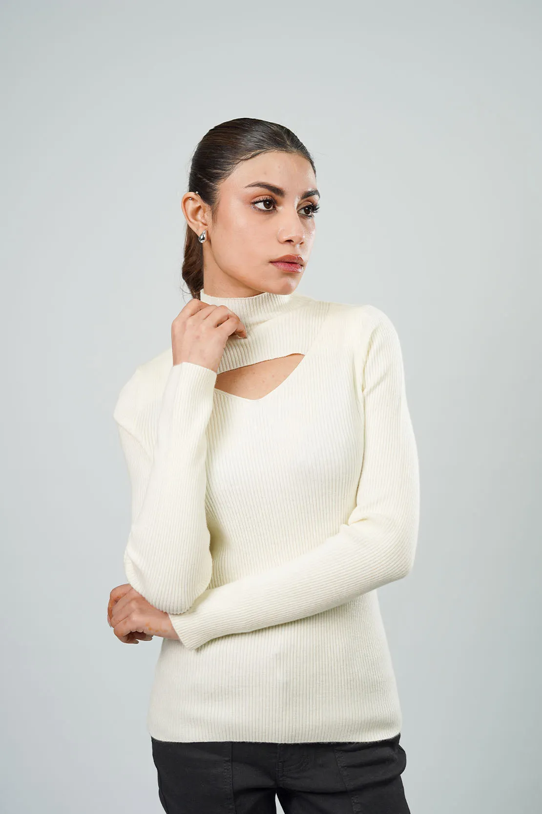 Ladies Turtleneck Ribbed Sweater