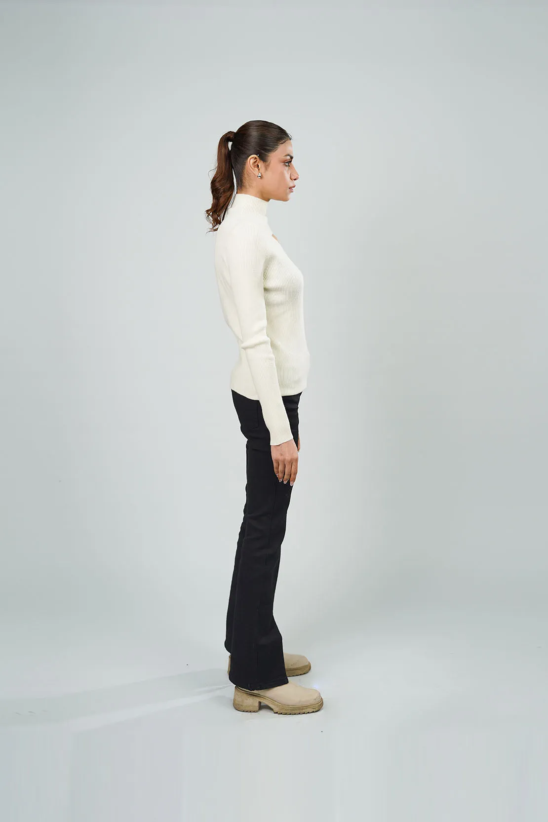 Ladies Turtleneck Ribbed Sweater