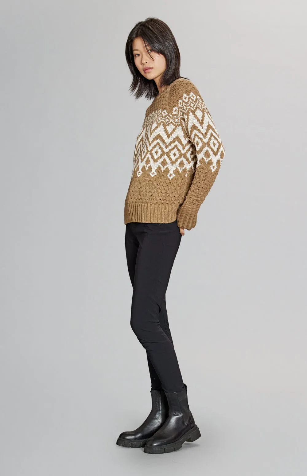 Selena II Crew Neck Ski Sweater | Dark Khaki