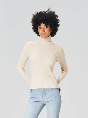 T3191 Ribbed Turtleneck Sweater