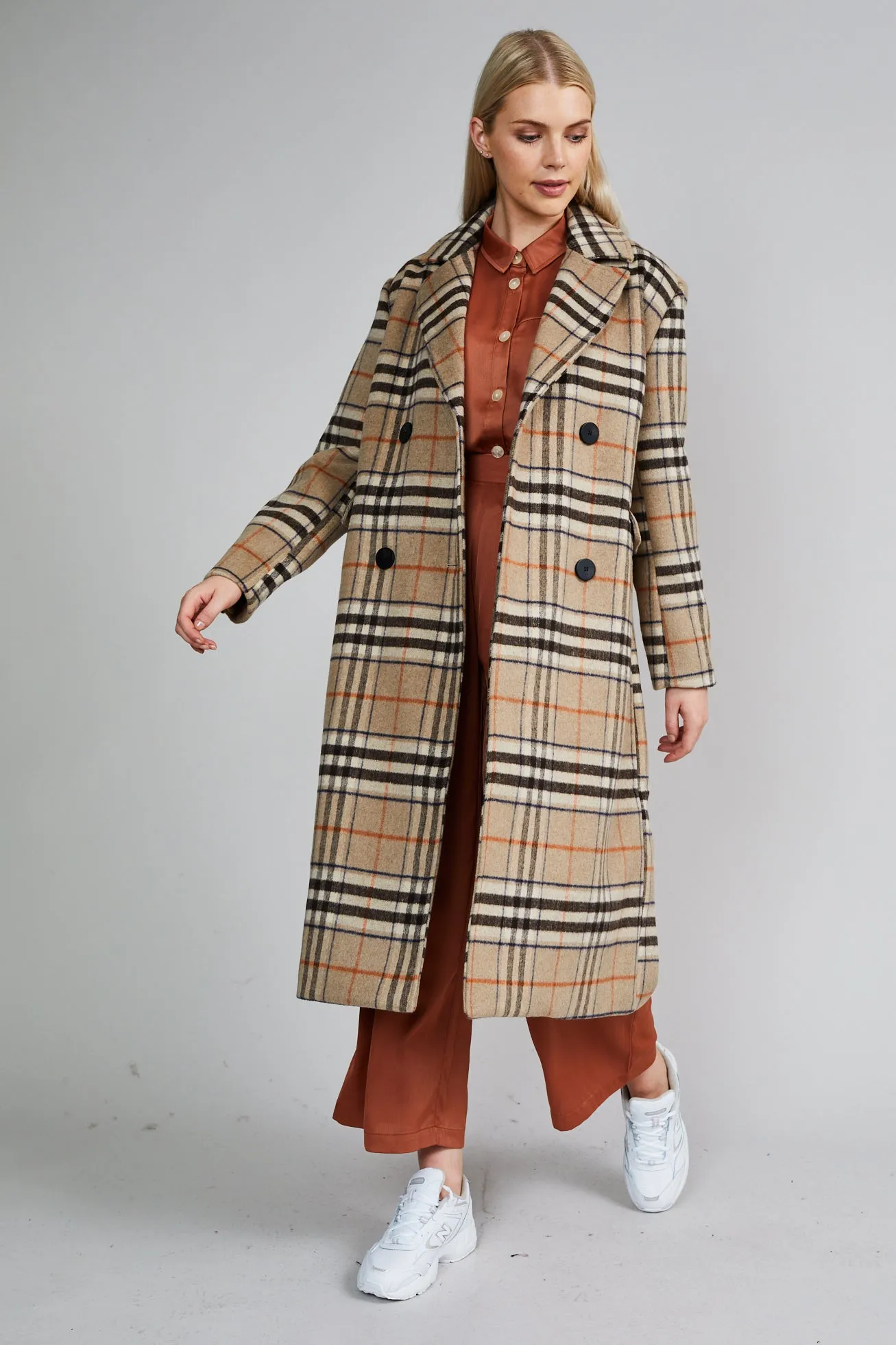 THE CHRISSY OVERCOAT